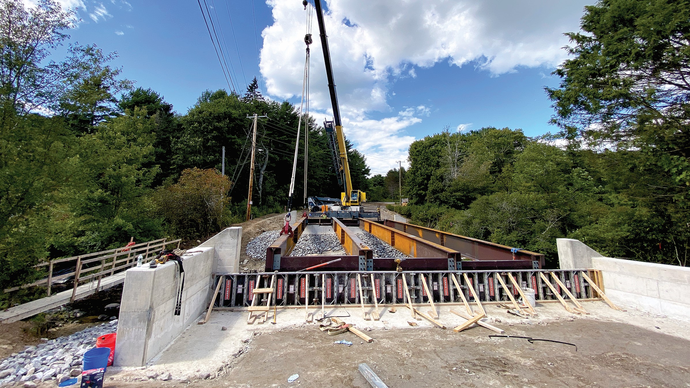 Steel-Hatch Bridge-3195-9w 16x9