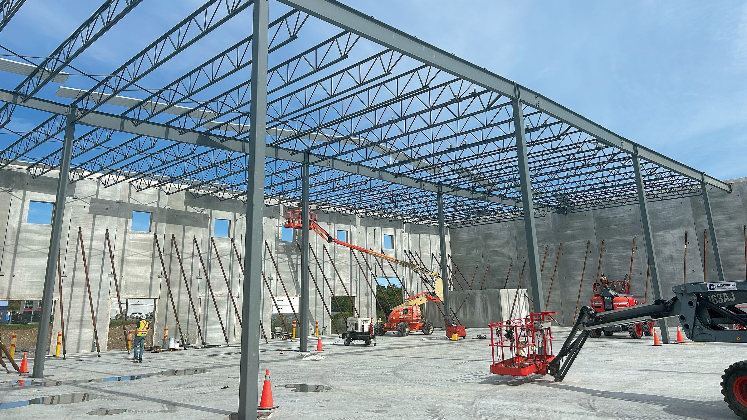 Steel-CutlerAve-142853624 16x9
